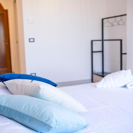 Le Tartane B&B Guidaloca กัสเตลลัมมาเร เดล โกลโฟ ภายนอก รูปภาพ